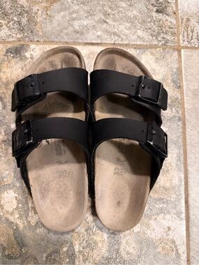 Youth, Arizona Birkenstock Buckle Slide Sandals